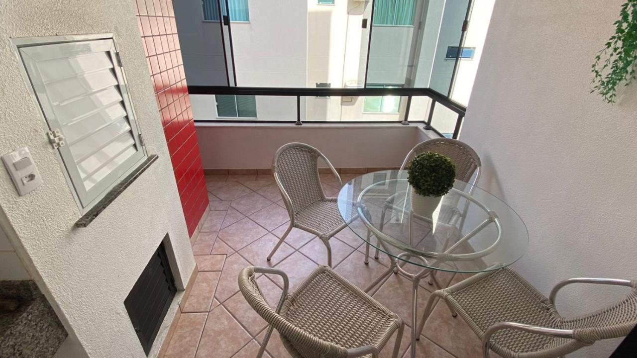 Bombas/ Bombinhas, A 50M Do Mar, Apartamento 2 Quartos, Com Churrasqueira Na Sacada, Ar E Wi-Fi Buitenkant foto